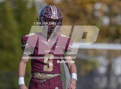 Thumbnail 3 in Monsignor Farrell vs. Archbishop Stepinac (NYCHSFL AAA Semifinal) photogallery.