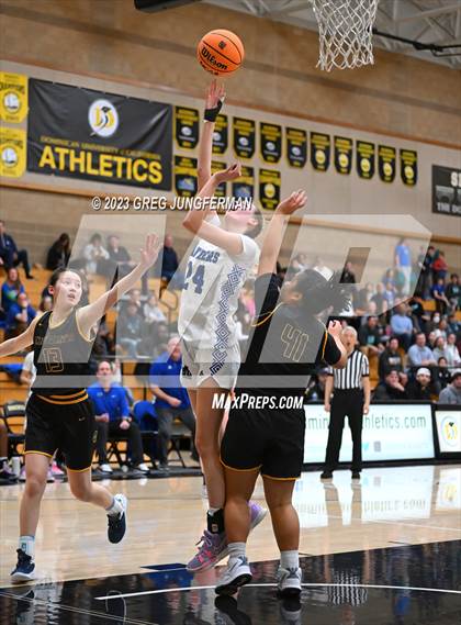 Thumbnail 2 in Menlo School @ San Domenico (CIF NorCal D4 State Regional Final) photogallery.