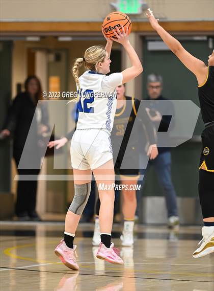 Thumbnail 2 in Menlo School @ San Domenico (CIF NorCal D4 State Regional Final) photogallery.