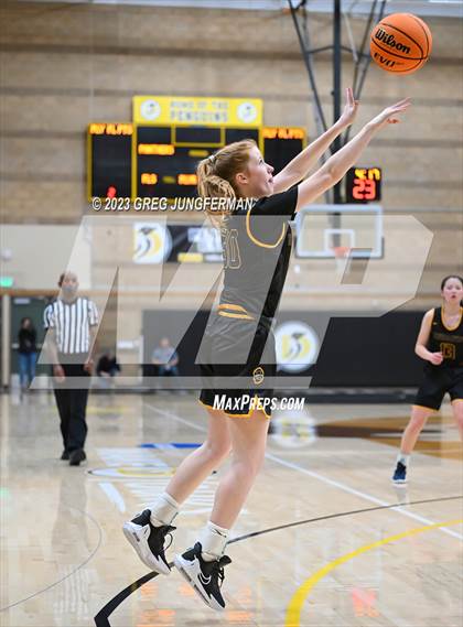 Thumbnail 3 in Menlo School @ San Domenico (CIF NorCal D4 State Regional Final) photogallery.