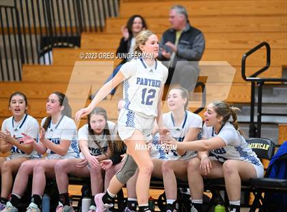 Thumbnail 3 in Menlo School @ San Domenico (CIF NorCal D4 State Regional Final) photogallery.