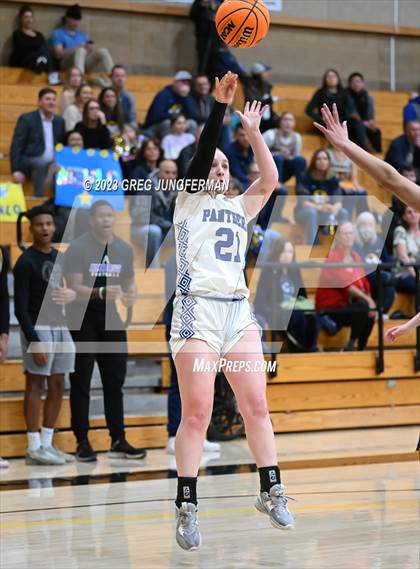 Thumbnail 2 in Menlo School @ San Domenico (CIF NorCal D4 State Regional Final) photogallery.