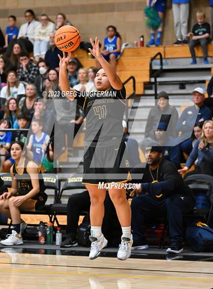 Thumbnail 2 in Menlo School @ San Domenico (CIF NorCal D4 State Regional Final) photogallery.