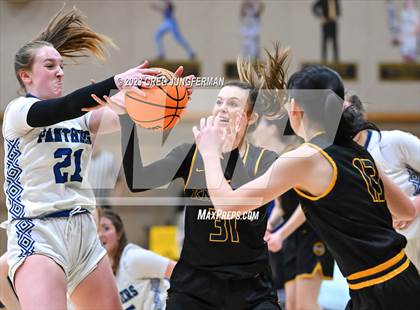 Thumbnail 3 in Menlo School @ San Domenico (CIF NorCal D4 State Regional Final) photogallery.