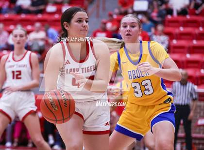 Thumbnail 2 in Brock @ Glen Rose photogallery.