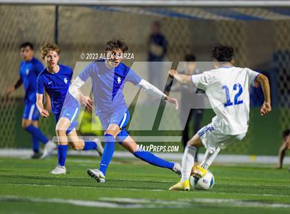 Thumbnail 3 in San Elizario vs Hidalgo Early College (UIL 4A Soccer Semifinal) photogallery.