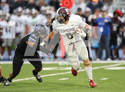 Thumbnail 1 in Edmond Memorial @ Deer Creek photogallery.