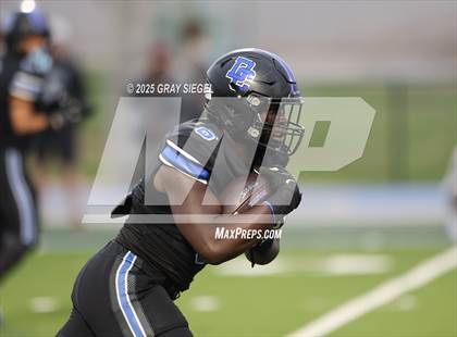 Thumbnail 3 in Edmond Memorial @ Deer Creek photogallery.