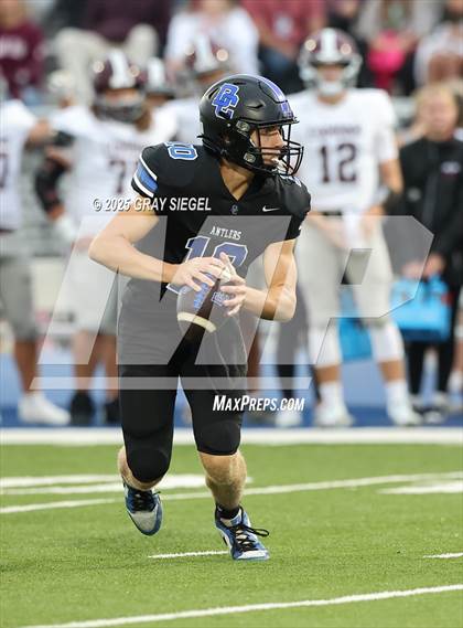 Thumbnail 1 in Edmond Memorial @ Deer Creek photogallery.