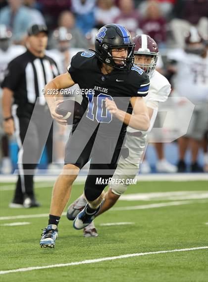 Thumbnail 3 in Edmond Memorial @ Deer Creek photogallery.
