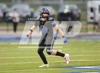 Thumbnail 3 in Edmond Memorial @ Deer Creek photogallery.