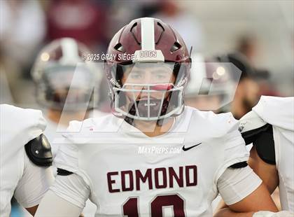 Thumbnail 3 in Edmond Memorial @ Deer Creek photogallery.