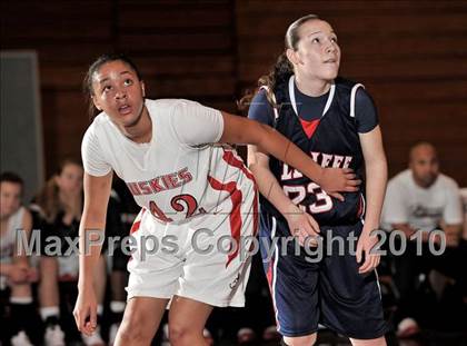 Thumbnail 3 in Centennial vs. Bellarmine-Jefferson (Ayala Best of the West) photogallery.