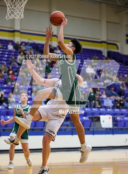 Thumbnail 2 in Scurry-Rosser vs. Riesel (UIL 3A Bi-District) photogallery.