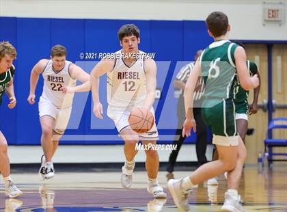 Thumbnail 3 in Scurry-Rosser vs. Riesel (UIL 3A Bi-District) photogallery.