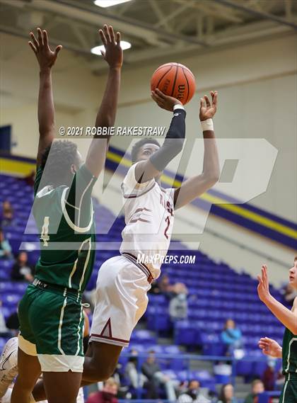 Thumbnail 2 in Scurry-Rosser vs. Riesel (UIL 3A Bi-District) photogallery.