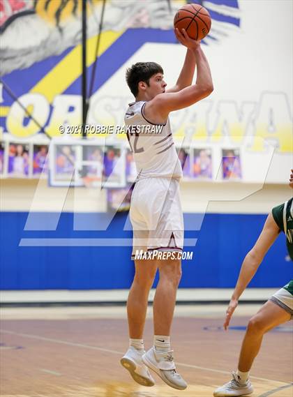 Thumbnail 2 in Scurry-Rosser vs. Riesel (UIL 3A Bi-District) photogallery.