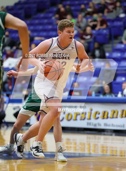 Thumbnail 1 in Scurry-Rosser vs. Riesel (UIL 3A Bi-District) photogallery.