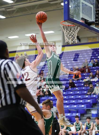 Thumbnail 2 in Scurry-Rosser vs. Riesel (UIL 3A Bi-District) photogallery.