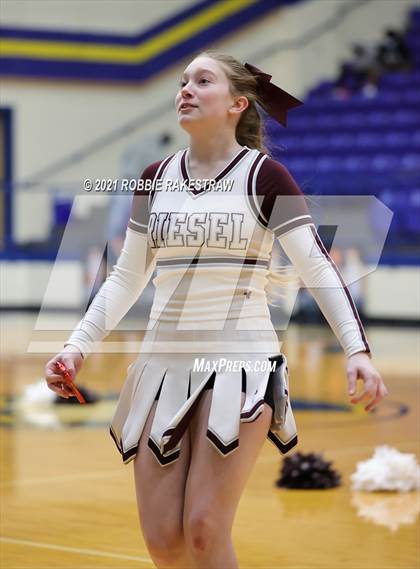 Thumbnail 3 in Scurry-Rosser vs. Riesel (UIL 3A Bi-District) photogallery.