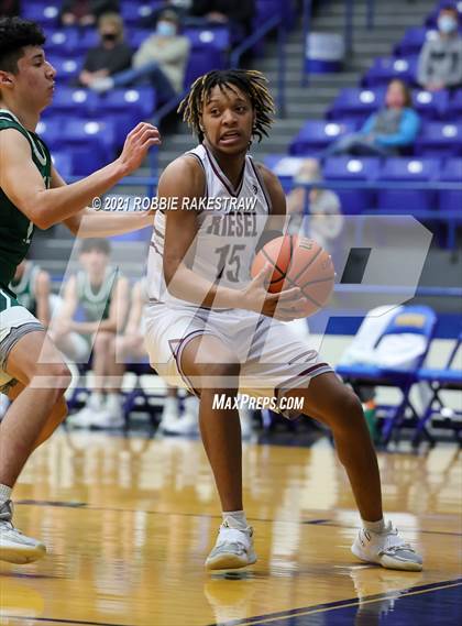 Thumbnail 3 in Scurry-Rosser vs. Riesel (UIL 3A Bi-District) photogallery.