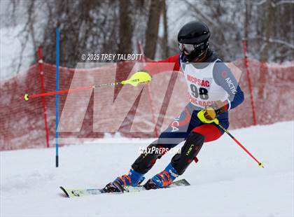 Thumbnail 2 in MCPSAC Hunt Hollow Slalom (Second Run) photogallery.