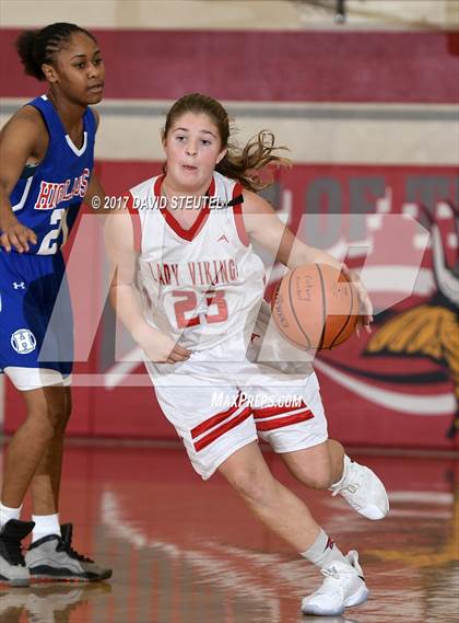 Thumbnail 1 in Highlands vs. Victory Christian (Viking Classic) photogallery.