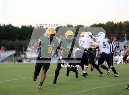 Thumbnail 1 in Swansboro @ White Oak photogallery.