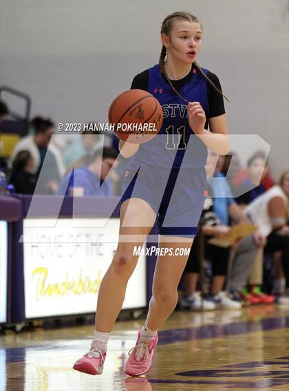 Thumbnail 1 in Westview vs. Benson (Metro Tournament) photogallery.