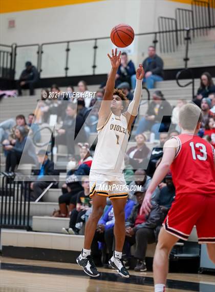 Thumbnail 1 in Center Grove @ Avon photogallery.