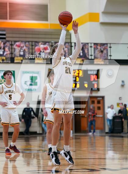 Thumbnail 3 in Center Grove @ Avon photogallery.