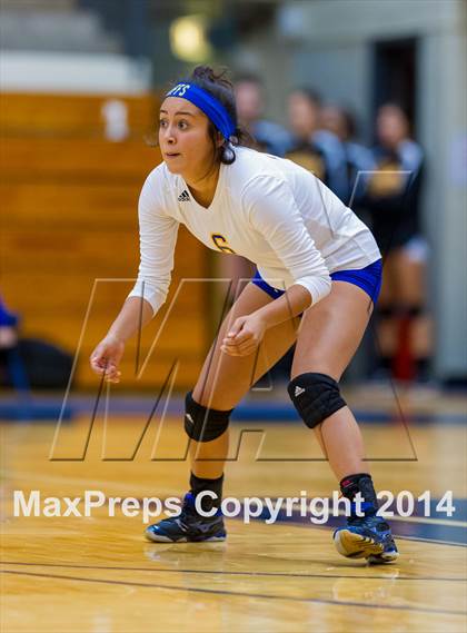 Thumbnail 2 in Samuel Clemens vs Warren (NISD Volleyball Tournament) photogallery.