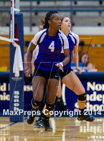 Thumbnail 1 in Samuel Clemens vs Warren (NISD Volleyball Tournament) photogallery.