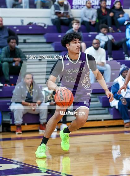 Thumbnail 1 in The Burlington School vs Winston-Salem Christian (John Wall Holiday Invitational) photogallery.