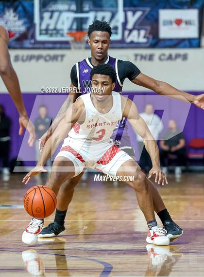 Thumbnail 1 in The Burlington School vs Winston-Salem Christian (John Wall Holiday Invitational) photogallery.