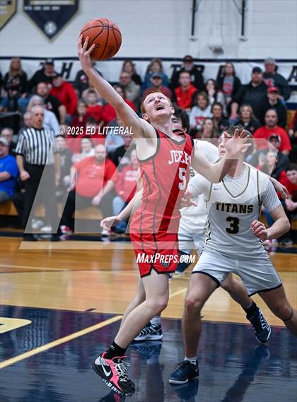 Thumbnail 3 in South Webster @ Notre Dame photogallery.