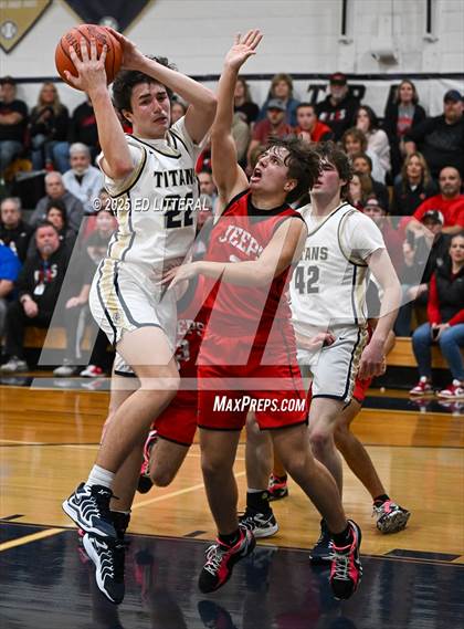 Thumbnail 1 in South Webster @ Notre Dame photogallery.
