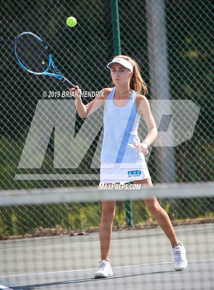 Thumbnail 3 in Foard @ Alexander Central photogallery.