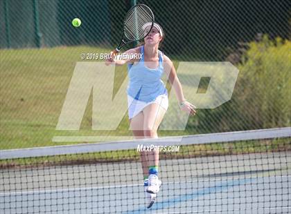 Thumbnail 1 in Foard @ Alexander Central photogallery.