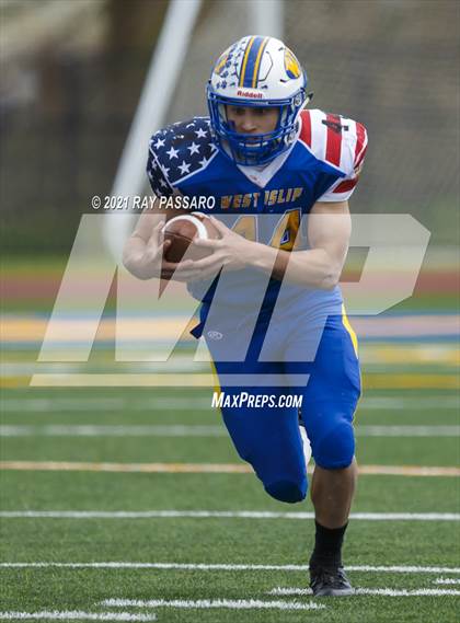 Thumbnail 1 in Northport vs. West Islip (Conference II Semi Finals) photogallery.