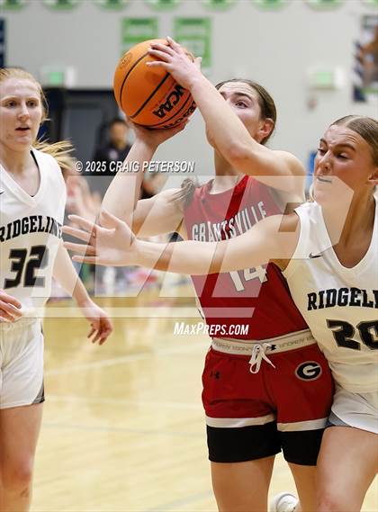 Thumbnail 3 in Grantsville @ Ridgeline photogallery.