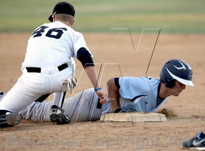 Thumbnail 2 in Hart vs Saugus (VIBL Final) photogallery.