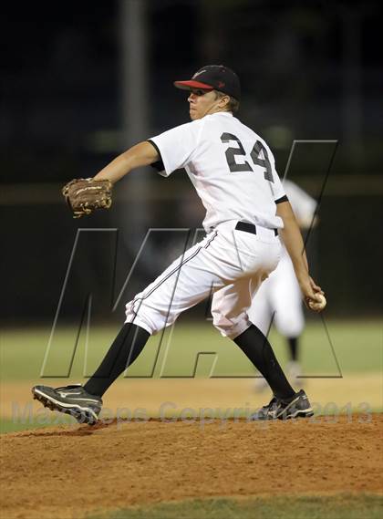 Thumbnail 3 in Hart vs Saugus (VIBL Final) photogallery.