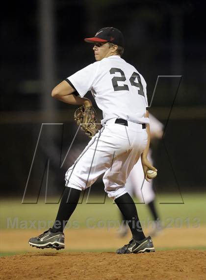 Thumbnail 2 in Hart vs Saugus (VIBL Final) photogallery.