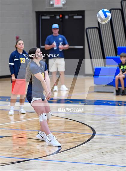 Thumbnail 2 in Weatherford Christian @ Lipan photogallery.