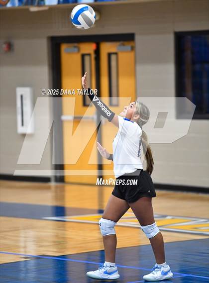 Thumbnail 2 in Weatherford Christian @ Lipan photogallery.