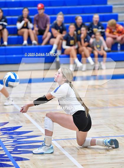 Thumbnail 3 in Weatherford Christian @ Lipan photogallery.