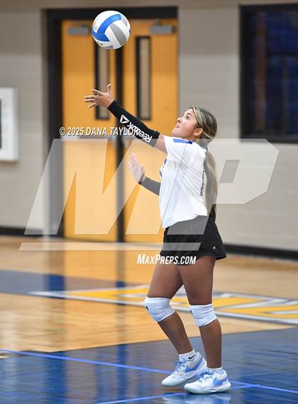 Thumbnail 1 in Weatherford Christian @ Lipan photogallery.