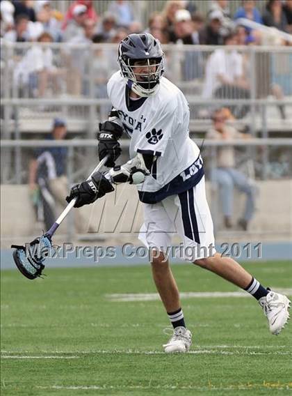 Thumbnail 3 in Crespi @ Loyola photogallery.