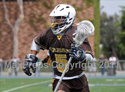 Thumbnail 2 in Crespi @ Loyola photogallery.